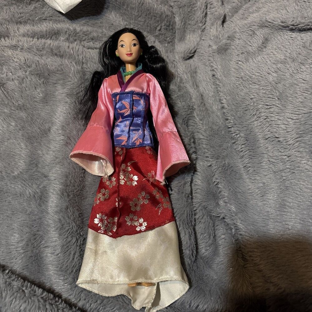 Disney's Matchmaker Magic Mulan 12" Doll Disney Figure Doll 1997 Vintage Disney